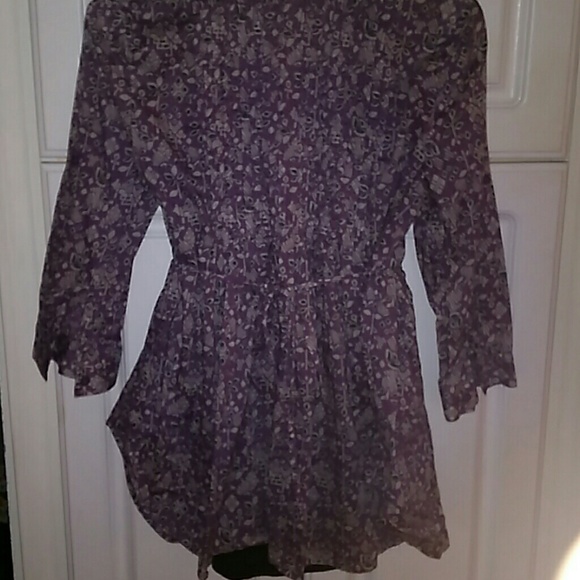 Top - Picture 3 of 3